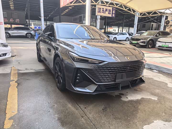 Фото 3 - Changan UNI-V