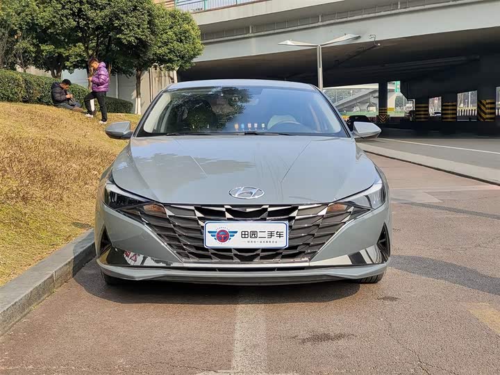 Фото 2 - Hyundai Elantra N line