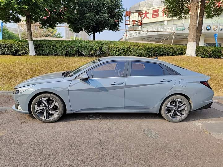 Фото 3 - Hyundai Elantra N line