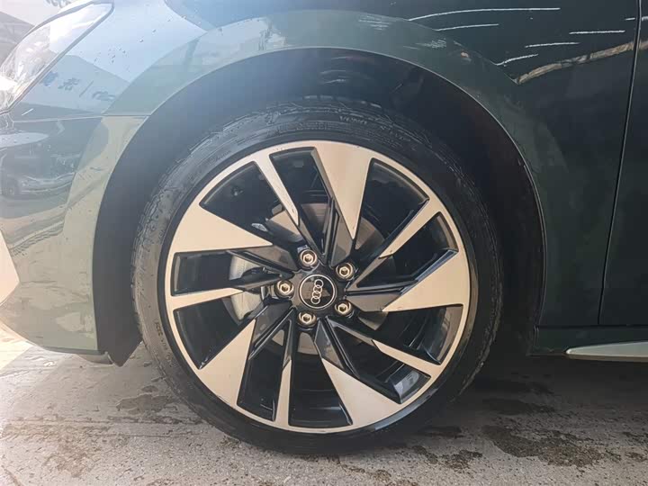 Фото 8 - Audi A3