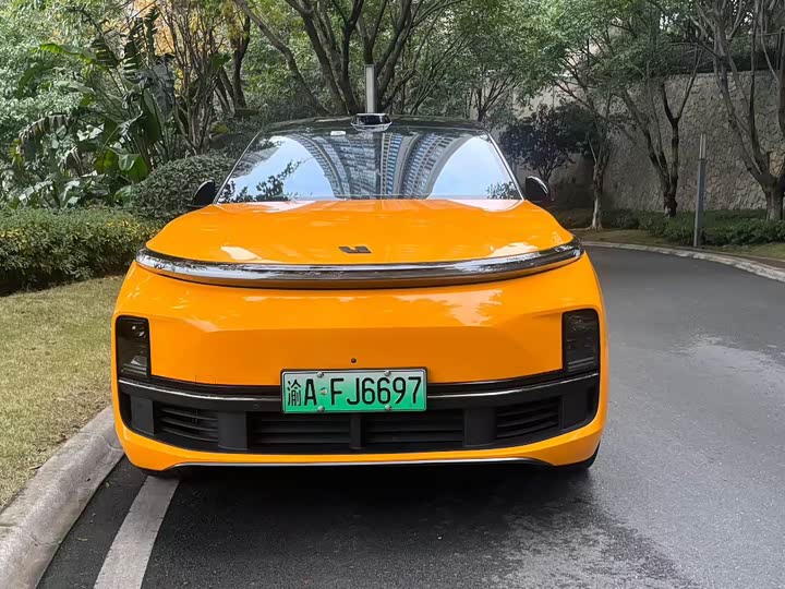 Фото 2 - LiXiang L9