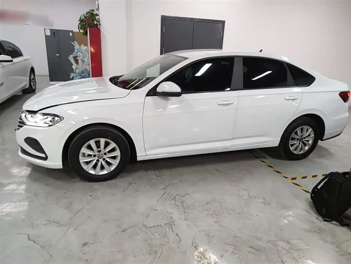 Фото 5 - Volkswagen Lavida