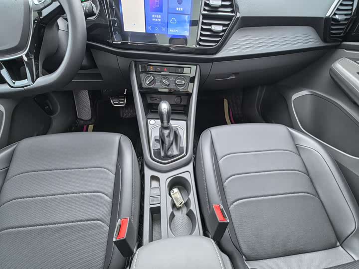 Фото 9 - Jetta VS7