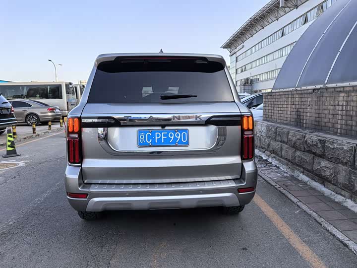 Фото 6 - Tank 500