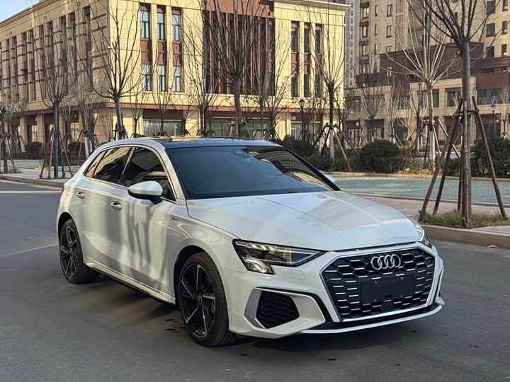 Фото 3 - Audi A3