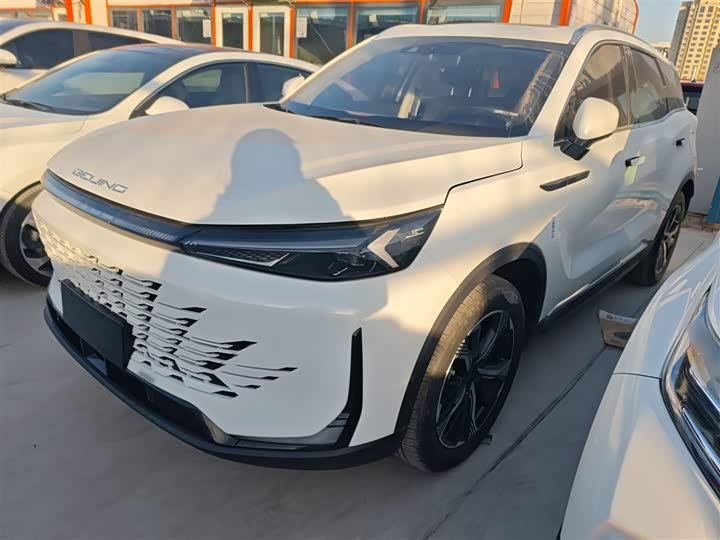 Фото 1 - Beijing X7