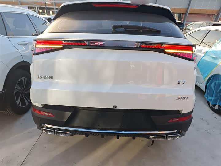 Фото 6 - Beijing X7