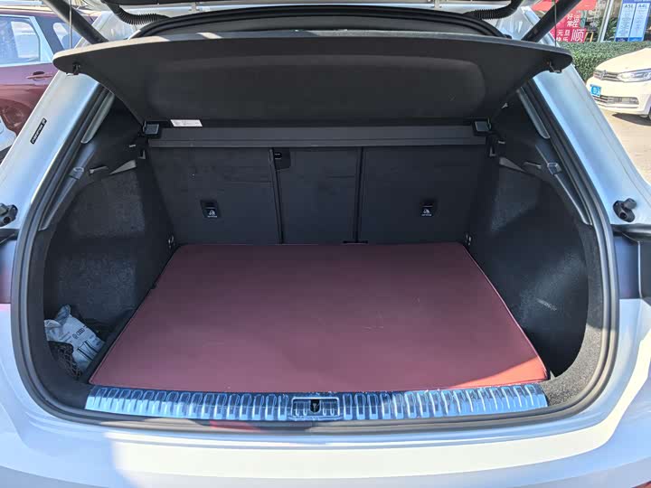 Фото 7 - Audi Q3