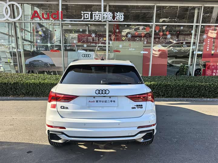 Фото 9 - Audi Q3