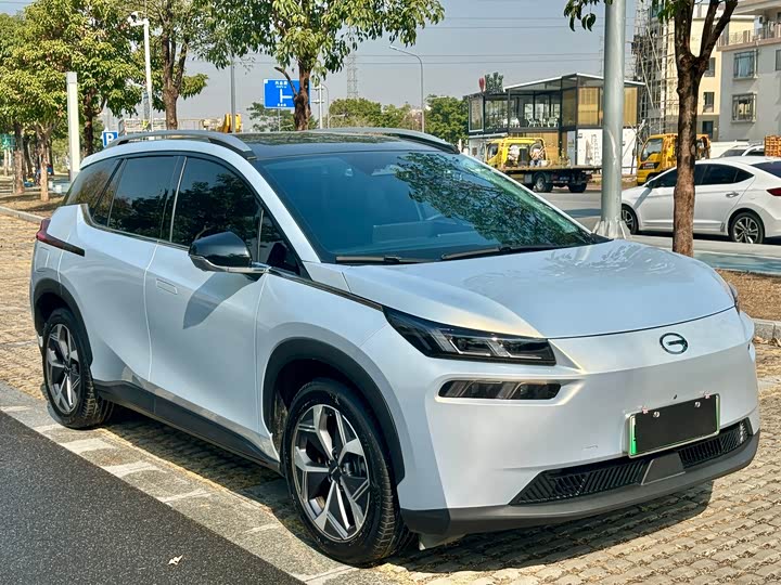 Фото 3 - GAC Aion V