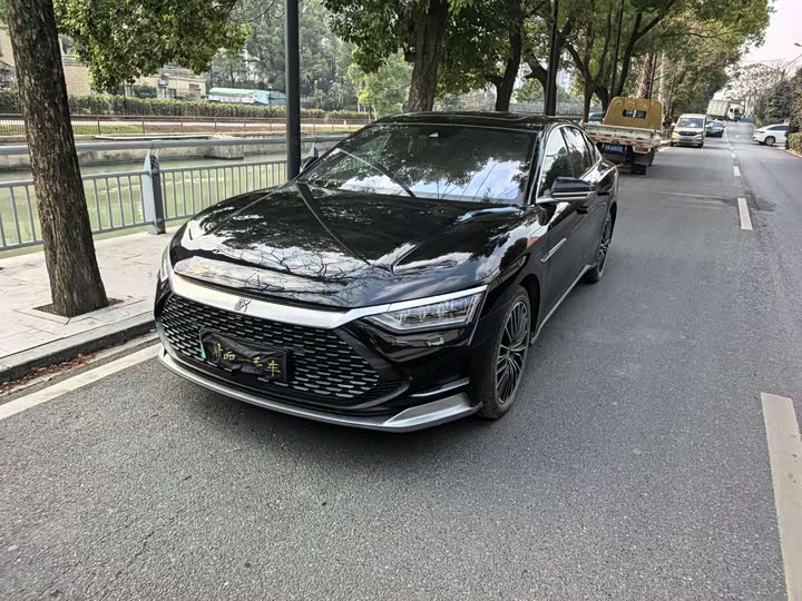 Фото 1 - BYD Han