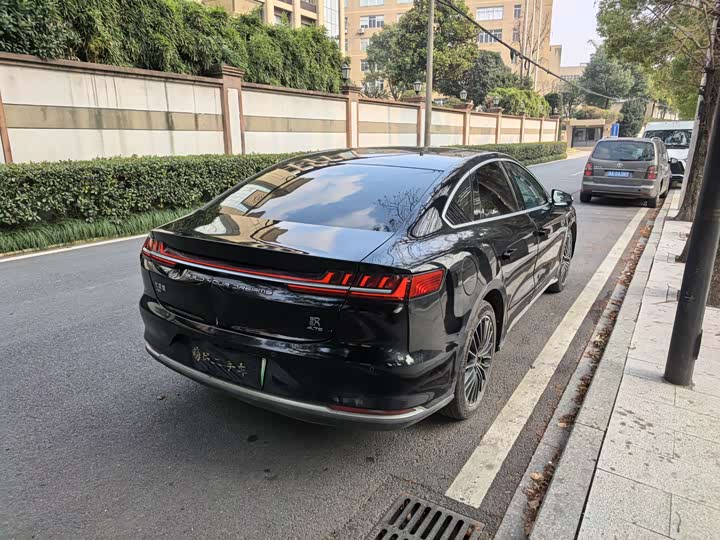 Фото 7 - BYD Han