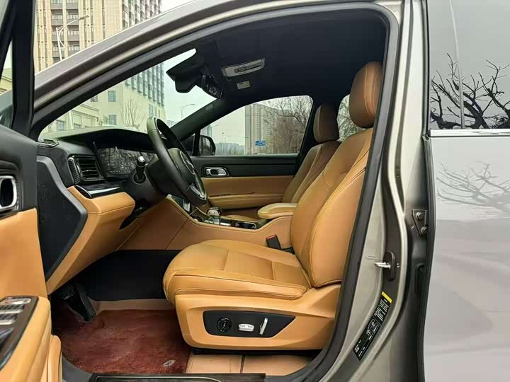 Фото 4 - LiXiang One