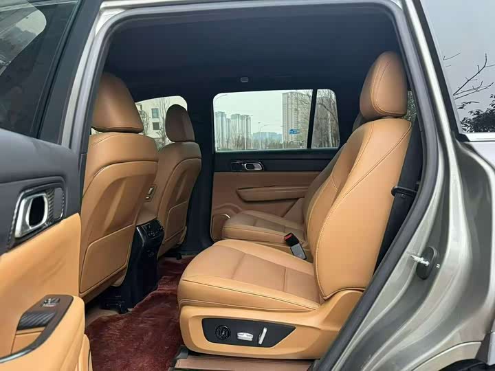 Фото 5 - LiXiang One