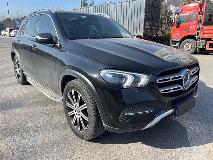 Фото 3 - Mercedes-Benz GLE-Class