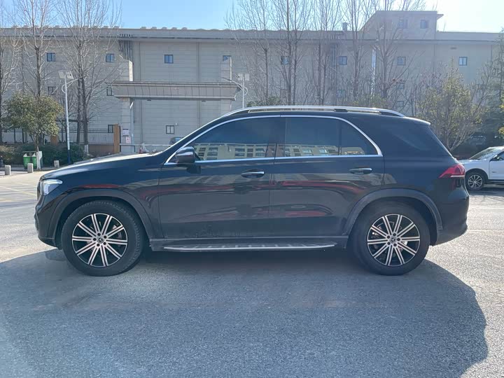 Фото 5 - Mercedes-Benz GLE-Class