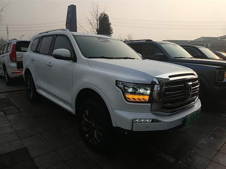 Фото 4 - Tank 500 Hybrid