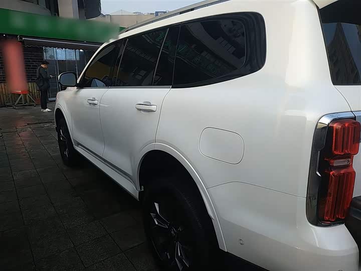 Фото 5 - Tank 500 Hybrid