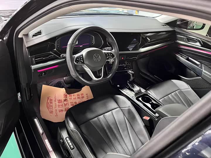 Фото 9 - Volkswagen Passat