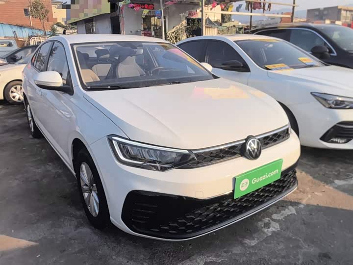 Фото 4 - Volkswagen Lavida