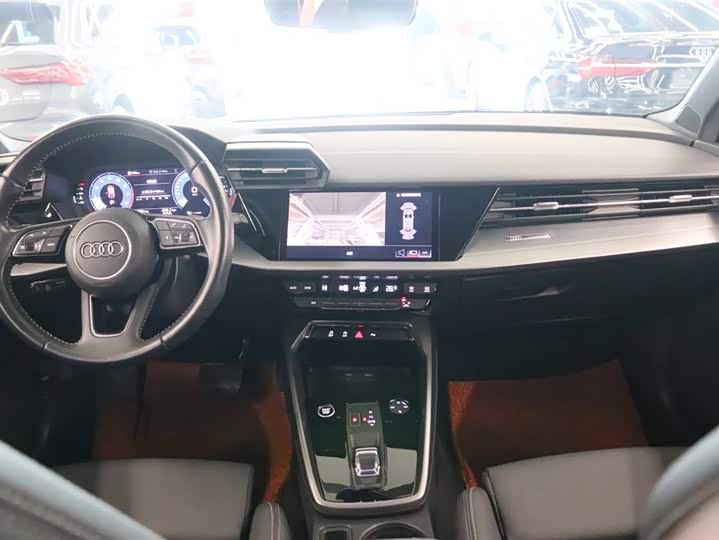 Фото 5 - Audi A3