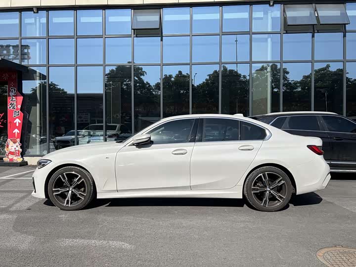 Фото 3 - BMW 3 Series