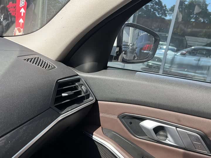 Фото 5 - BMW 3 Series