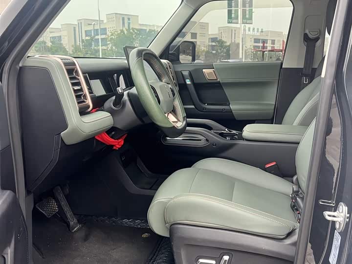 Фото 4 - Chery iCar 03