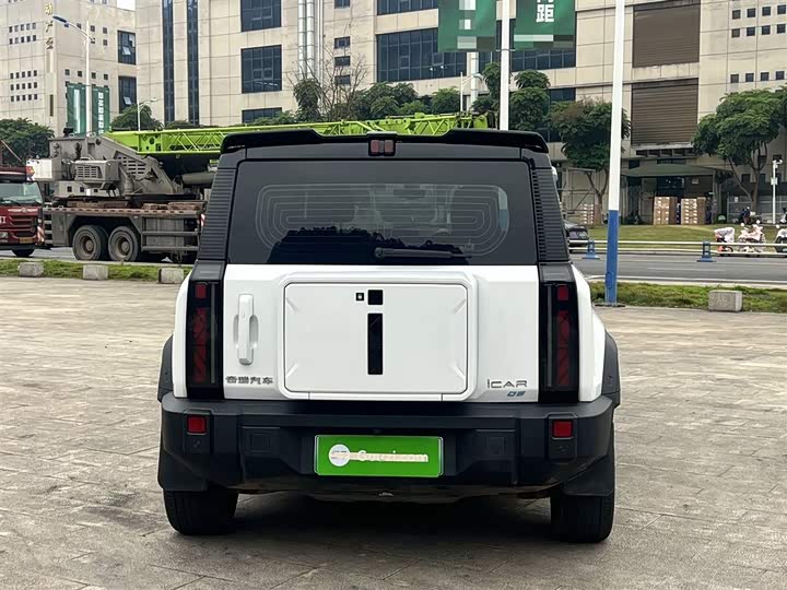 Фото 8 - Chery iCar 03