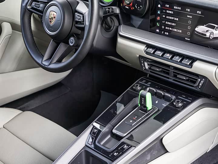 Фото 8 - Porsche 911