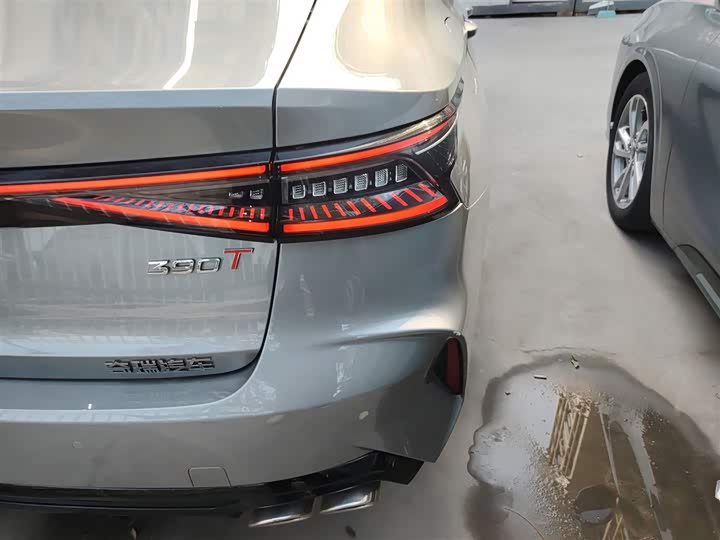 Фото 7 - Chery Arrizo 8