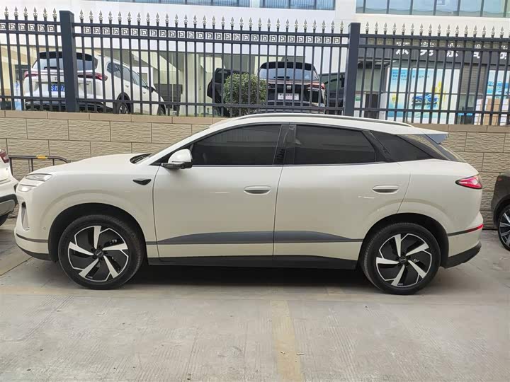 Фото 5 - BYD Sea Lion 06 Hybrid/EV