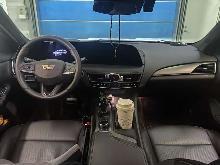 Фото 4 - Cadillac CT5