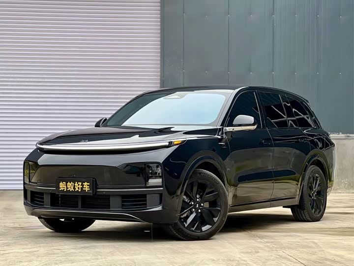 Фото 1 - LiXiang L8