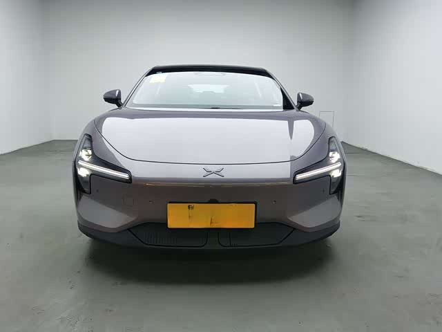 Фото 2 - XPeng Mona M03