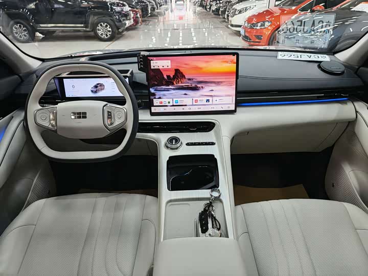 Фото 5 - Geely Galaxy E5