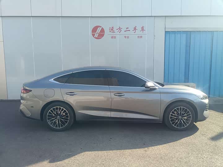 Фото 3 - BYD Qin L