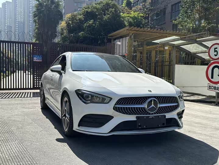 Фото 3 - Mercedes-Benz CLA-Class