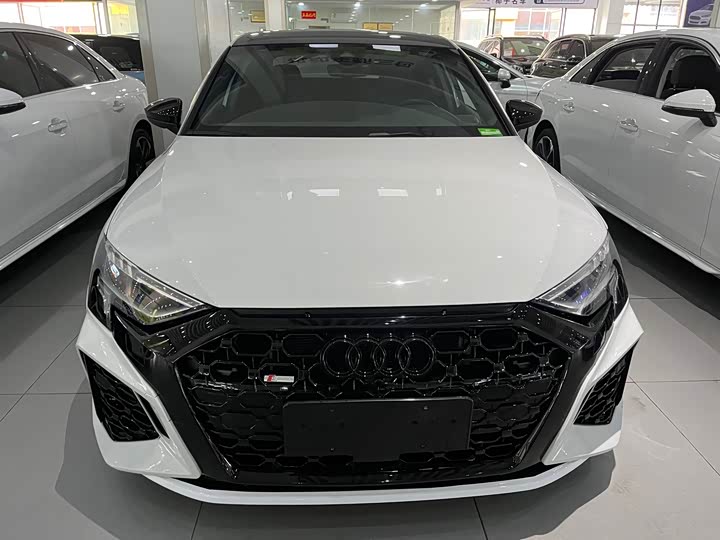 Фото 2 - Audi A3