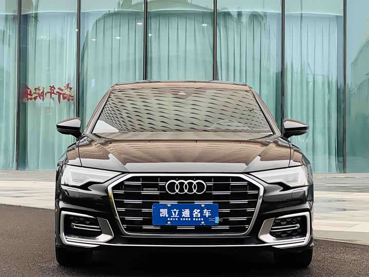 Фото 2 - Audi A6L