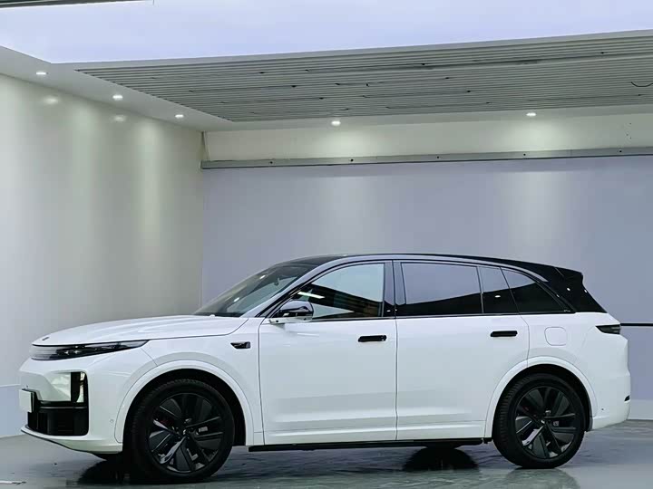 Фото 2 - LiXiang L7