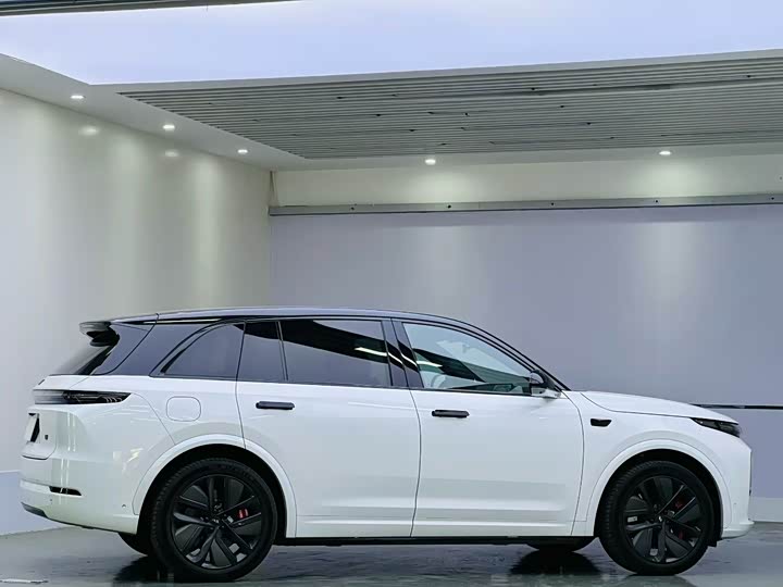 Фото 9 - LiXiang L7