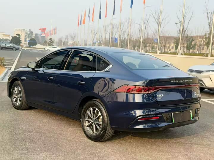 Фото 9 - BYD Qin Plus