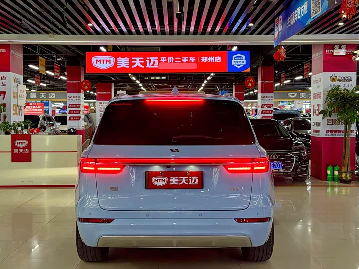 Фото 7 - LiXiang One