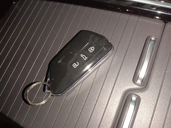 Фото 9 - Volkswagen ID.4 X