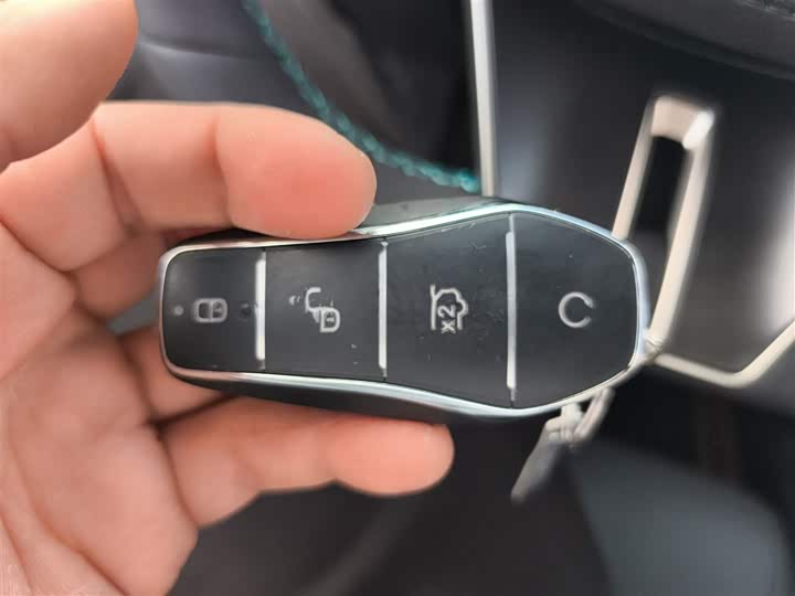 Фото 9 - BYD Qin L