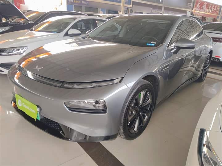 Фото 2 - XPeng P7