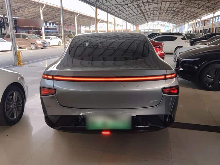 Фото 6 - XPeng P7