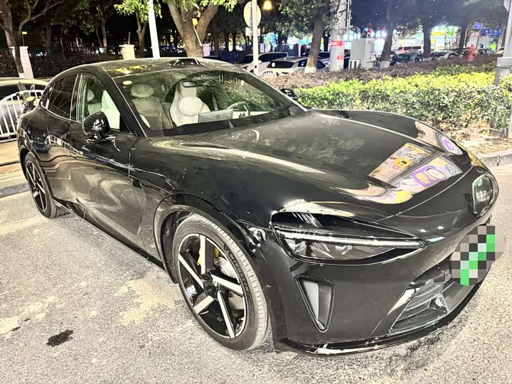 Фото 3 - Xiaomi YU7