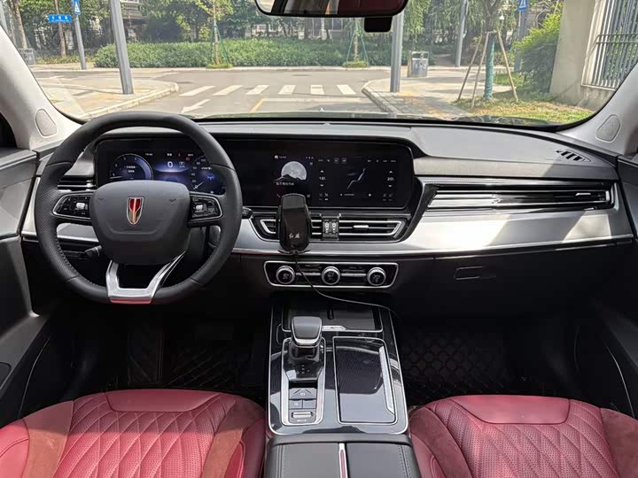 Фото 9 - Hongqi HS5